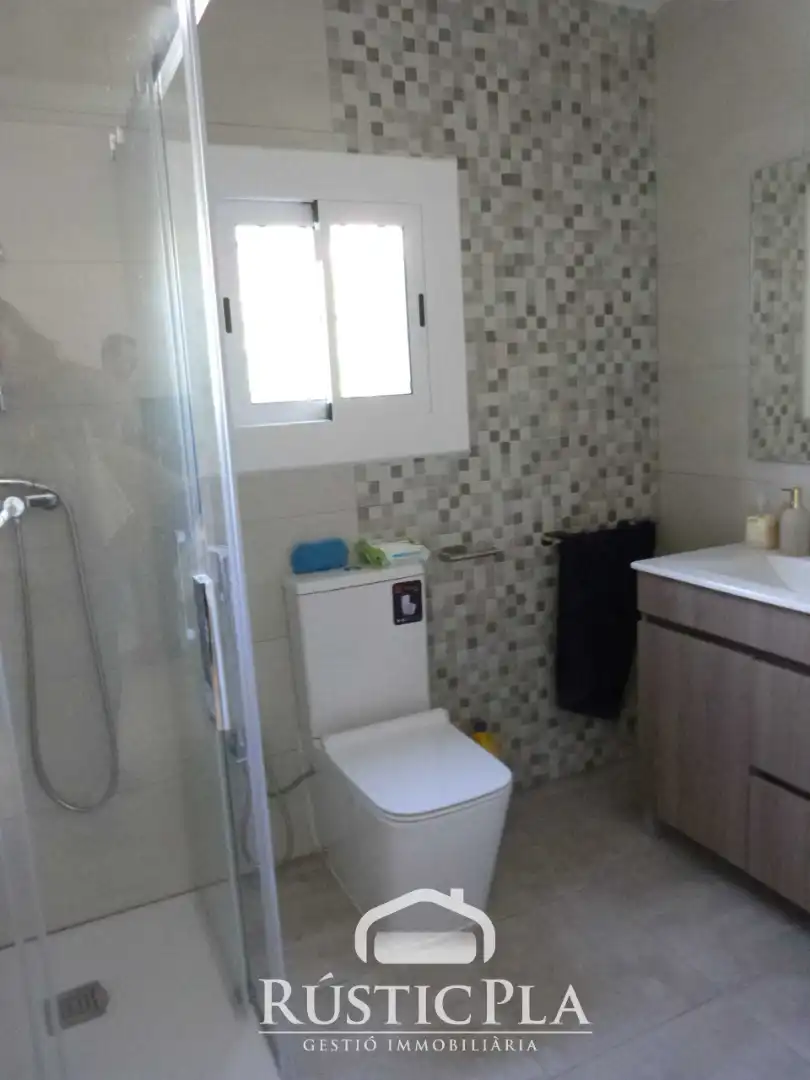 Baño de Casa o chalet en venta en Cabra del Camp con Calefacción, Jardín privado y Alarma