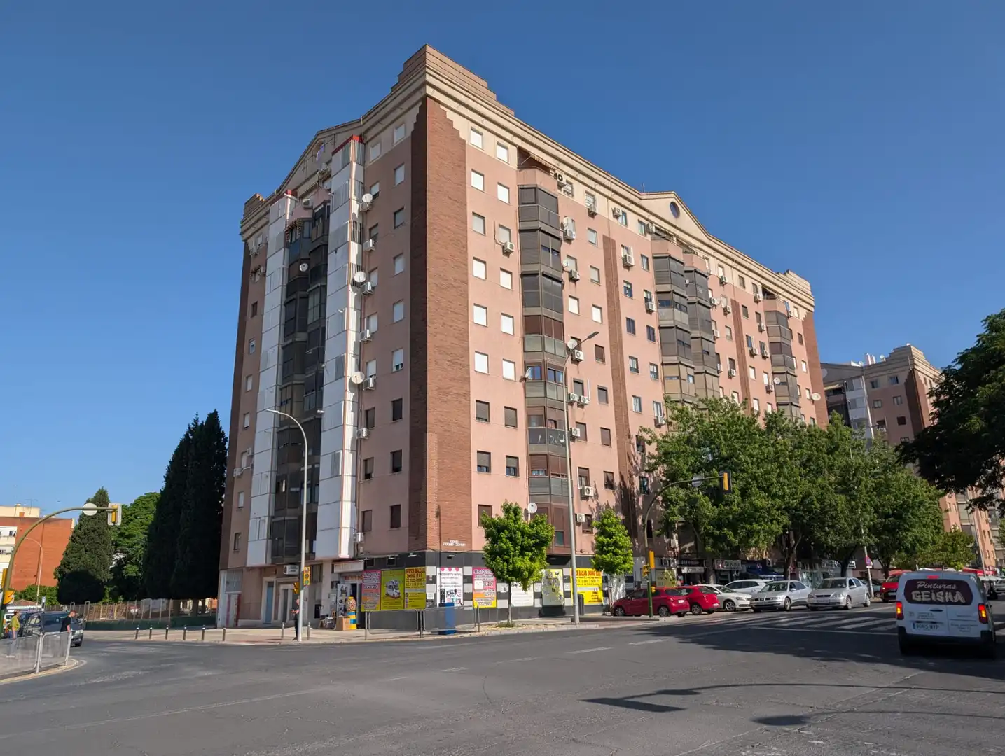 Pis amb ascensor en venda a Avenida Santa Marta