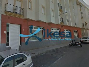 Locale commerciale in vendita a Almendralejo