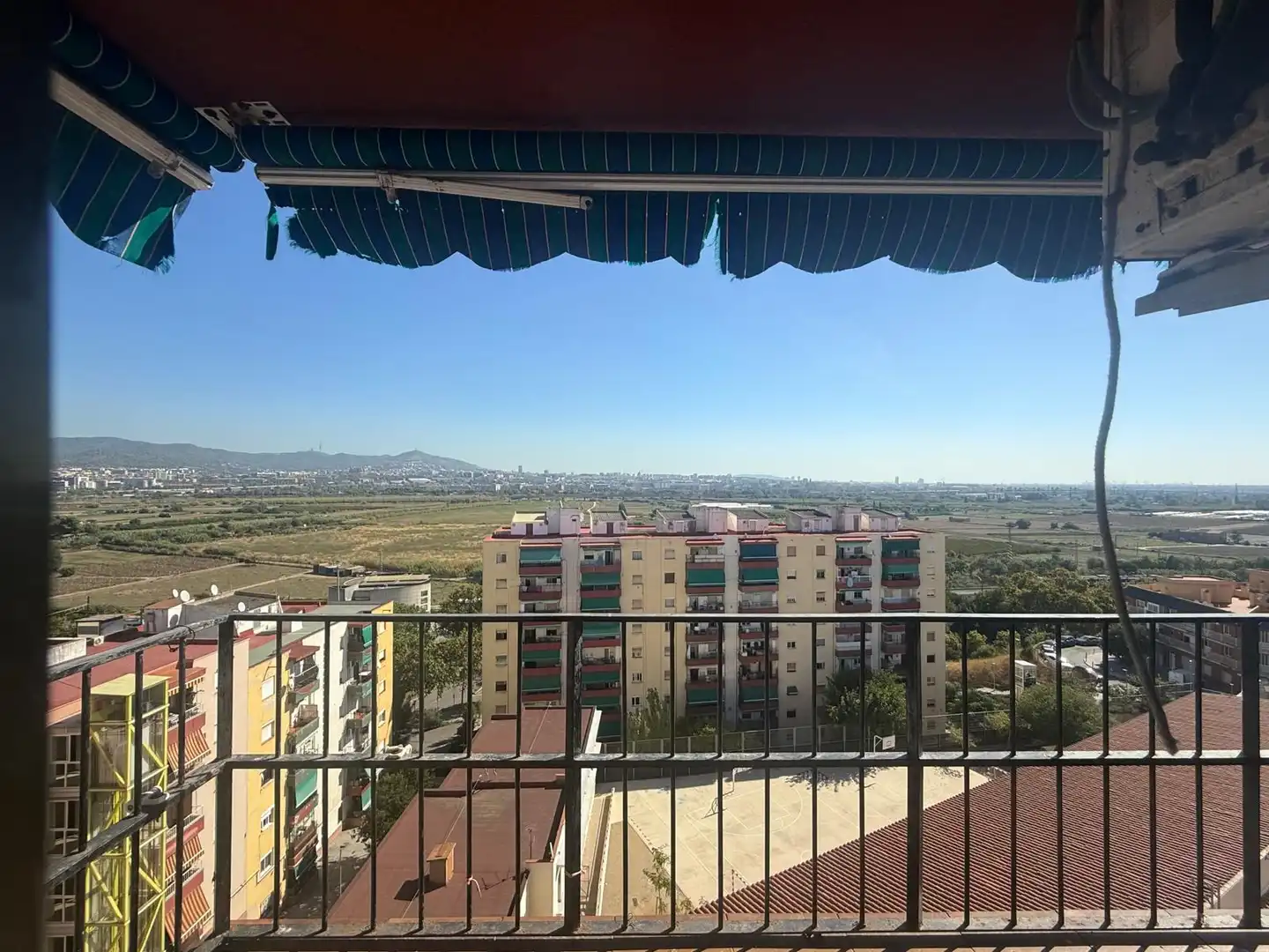 Piso con terraza en venta en Carrer Ciutat Cooperativa