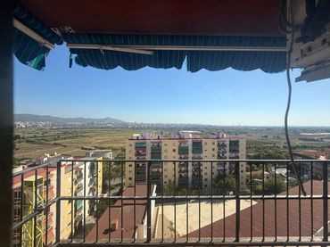 Piso con balcón en venta en Carrer Ciutat Cooperativa