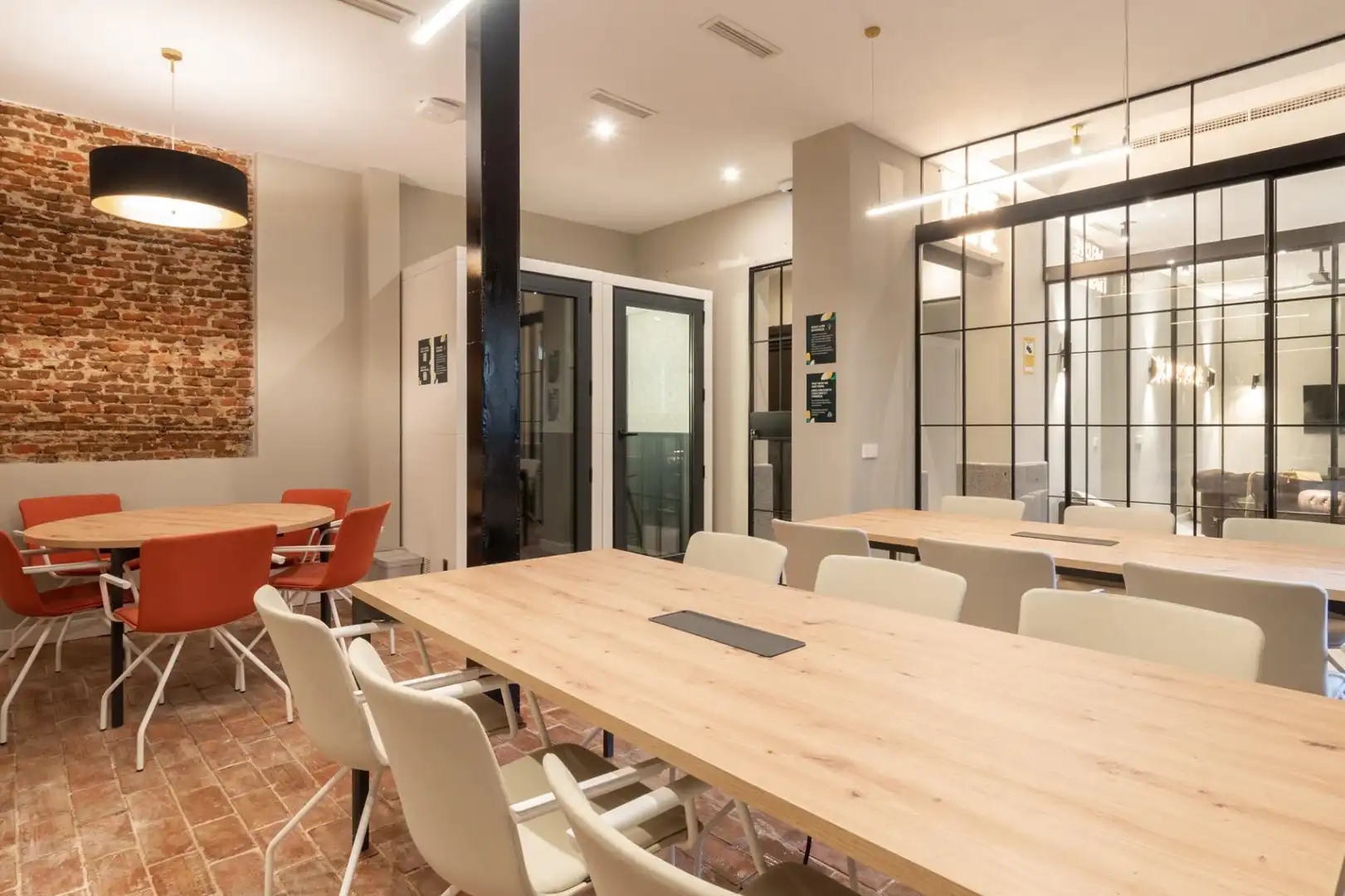 Dining room of Study for rent in Madrid  with Air Conditioner, Heating and Furnished