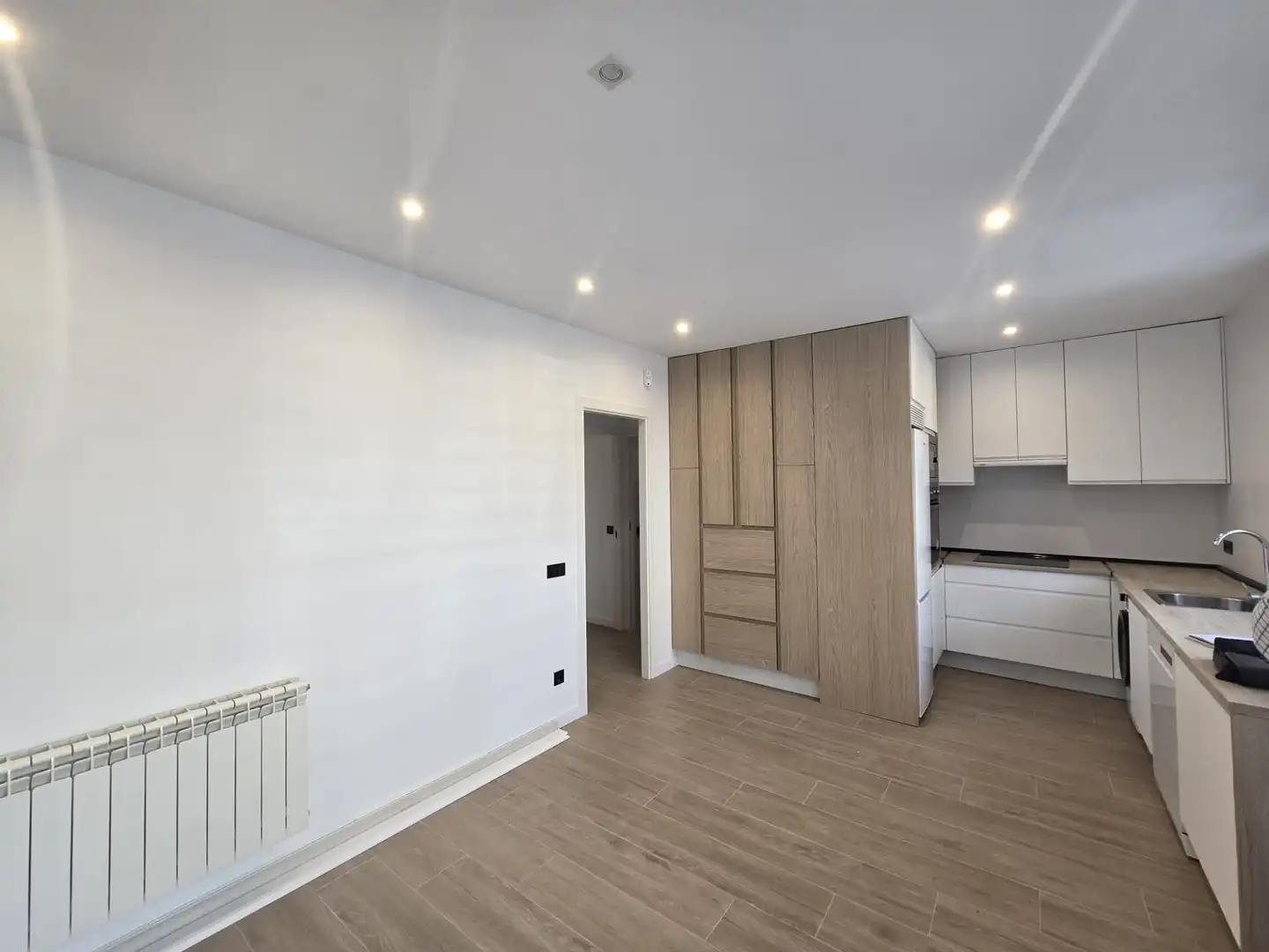 Piso en venta en Calle Escudero, 22, Casco Antiguo