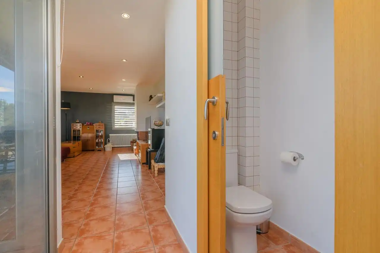 Baño de Casa o chalet en venta en Vallirana con Aire acondicionado y Balcón