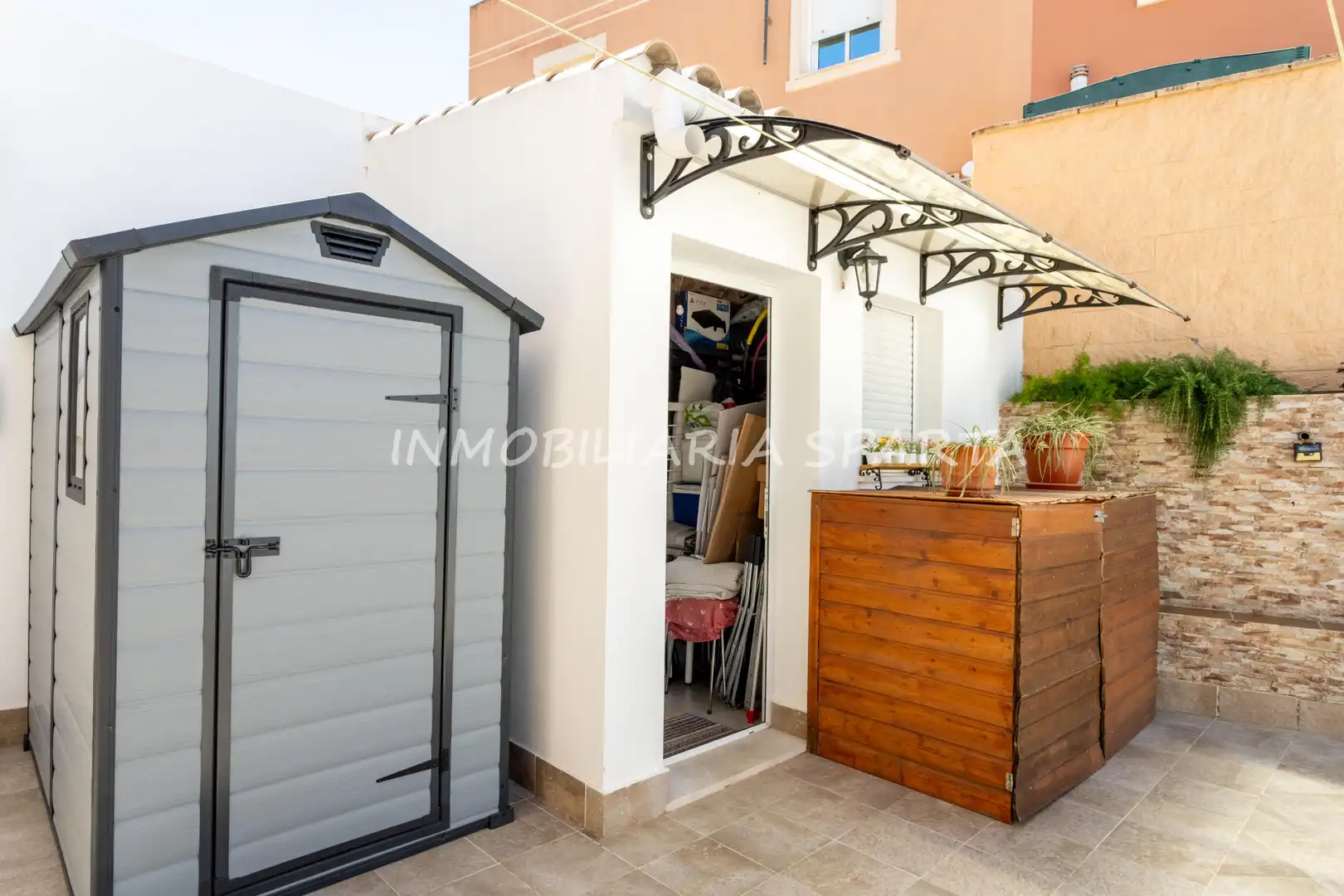 Terraza de Casa adosada en venta en Villanueva del Ariscal con Aire acondicionado, Calefacción y Jardín privado