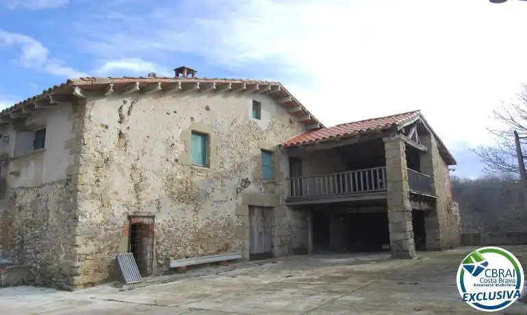 Casa amb jardí en venda a Vial Camino