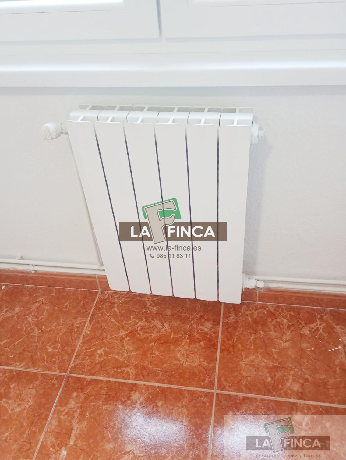 Jardí de Pis en venda en Llanera amb Calefacció