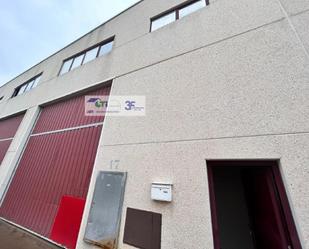 Außenansicht von Fabrikhallen zum verkauf in Cuarte de Huerva