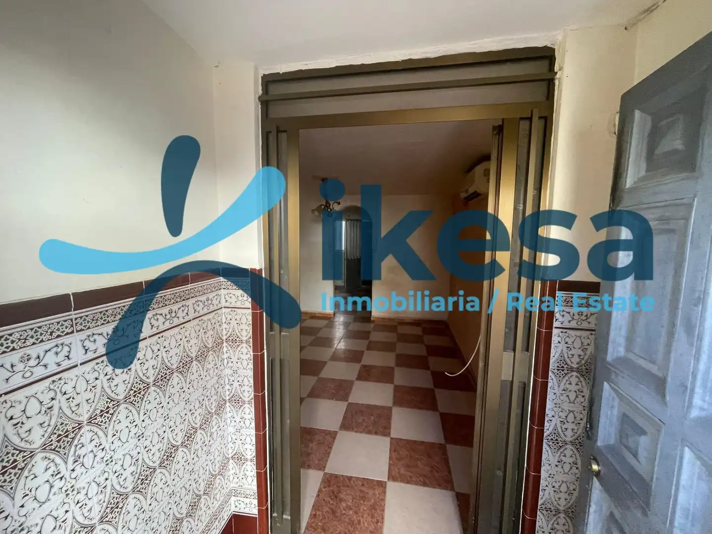 Casa adosada en venda en Coria del Río