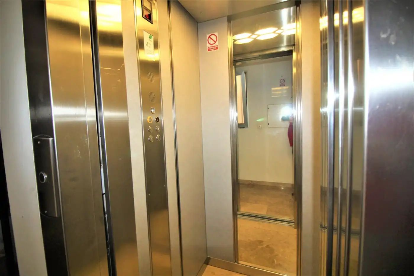 Dúplex en venta en Alicante / Alacant con Aire acondicionado, Terraza y Balcón