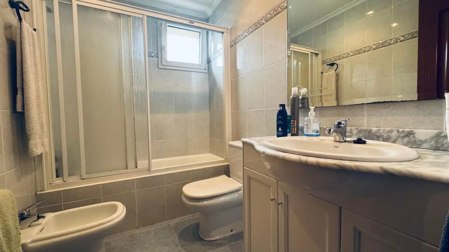 Baño de Casa adosada en venta en Andoain con Calefacción, Jardín privado y Terraza