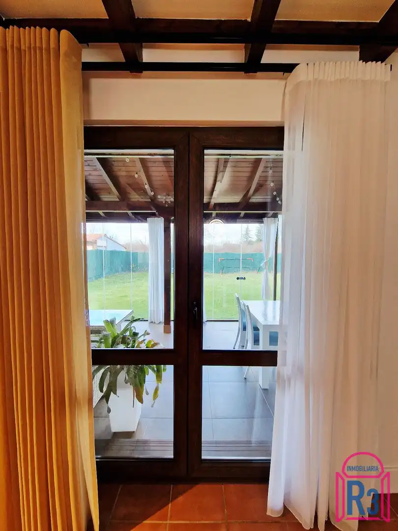 Jardín de Casa o chalet en venta en Villaquilambre con Calefacción