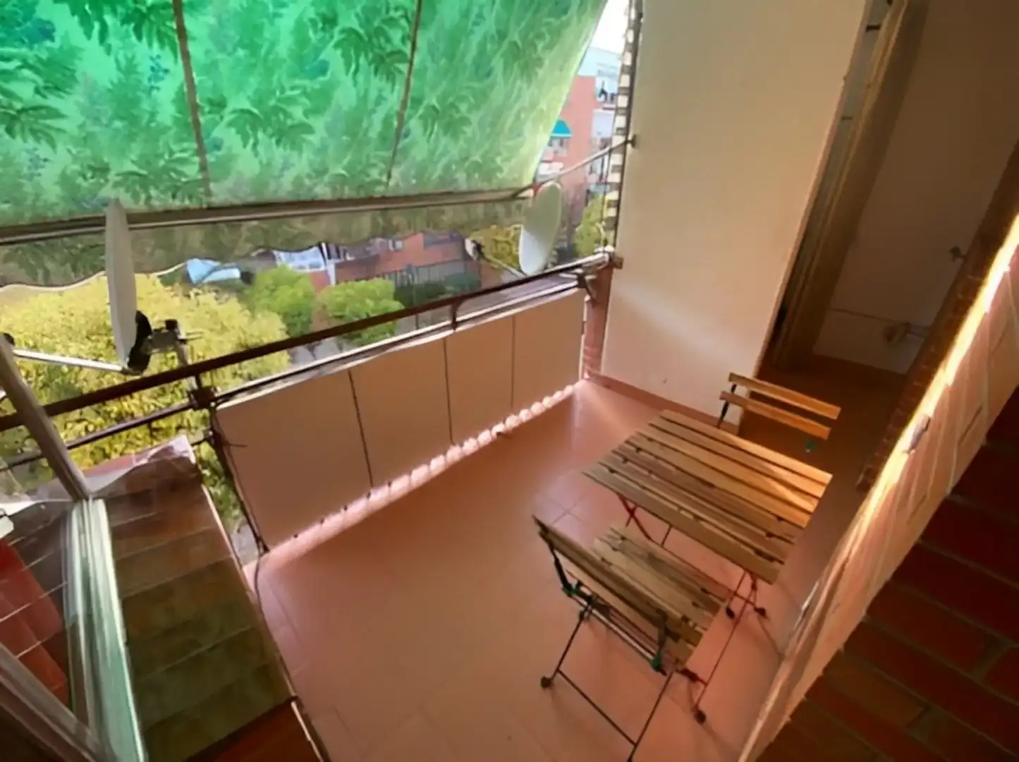 Balcony of Flat for share in Usera