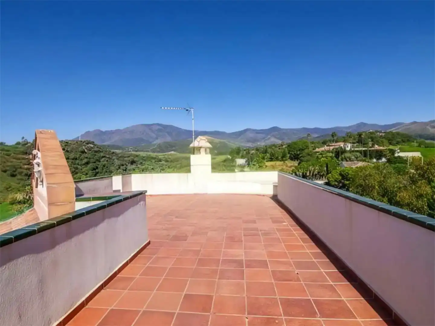Terrassa de Finca rústica en venda en Estepona