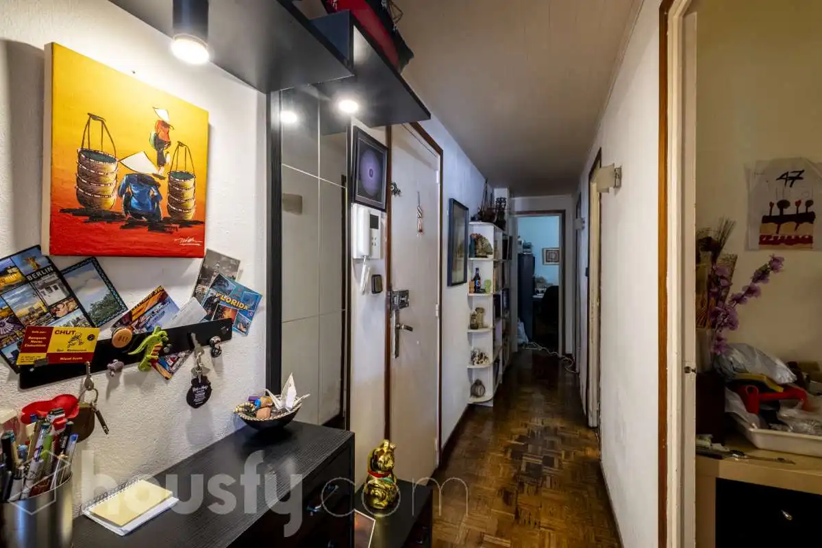Piso en venta en Barcelona con Balcón