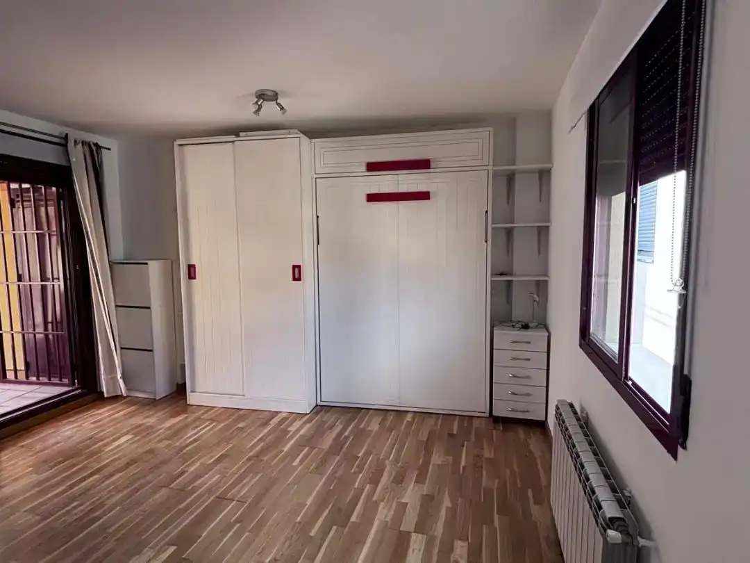 Habitación de Piso en venta en Madrid con Aire acondicionado, Parquet y Amueblado