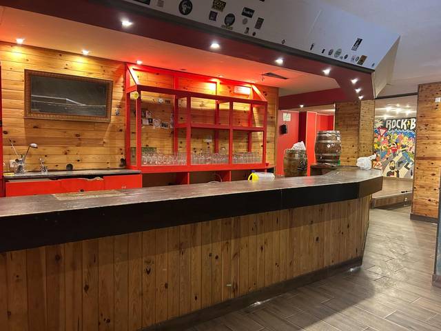 Local comercial en Alquiler en Centro