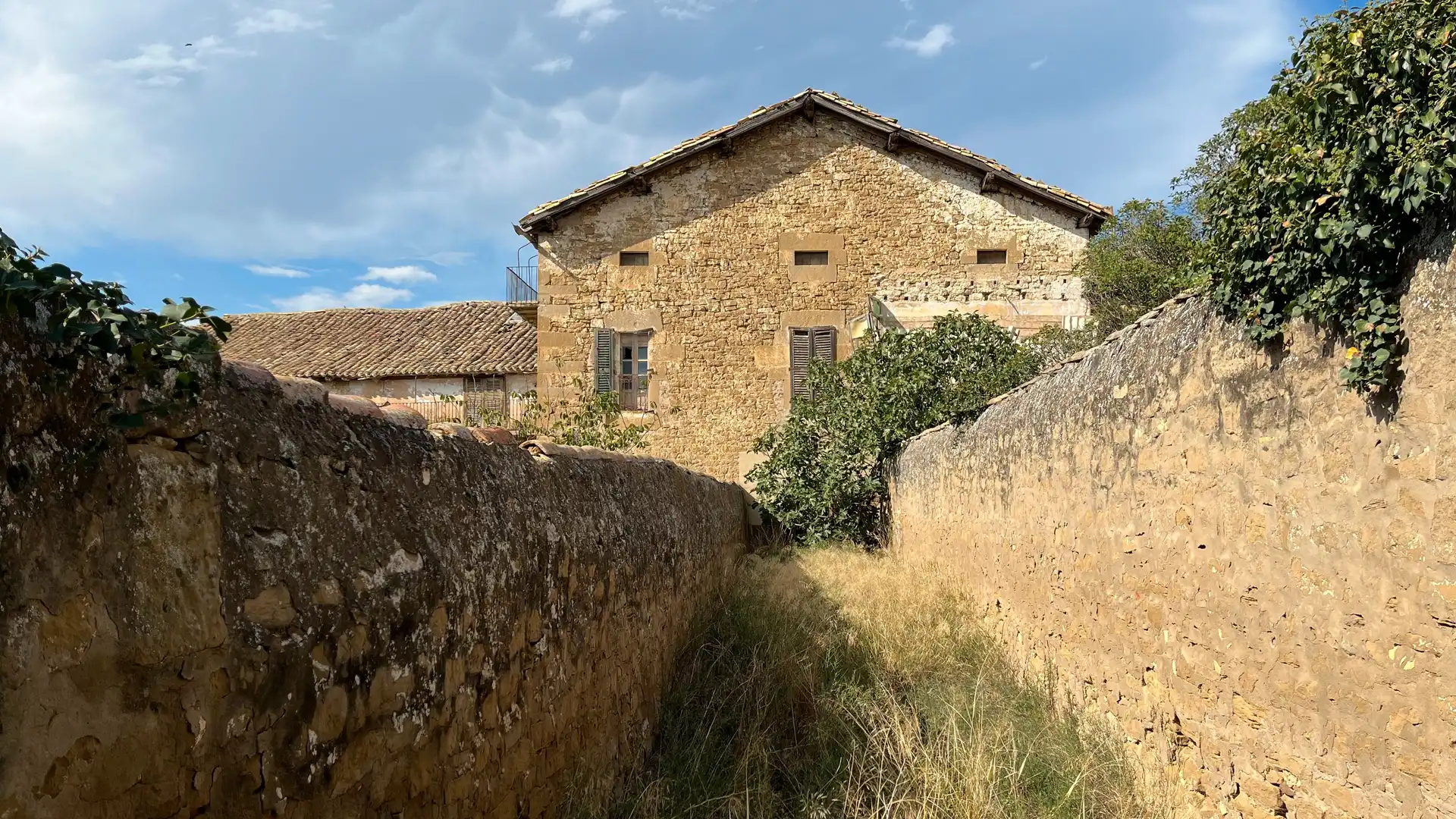 Vista exterior de Casa o chalet en venta en Murillo El Cuende con Jardín privado y Balcón