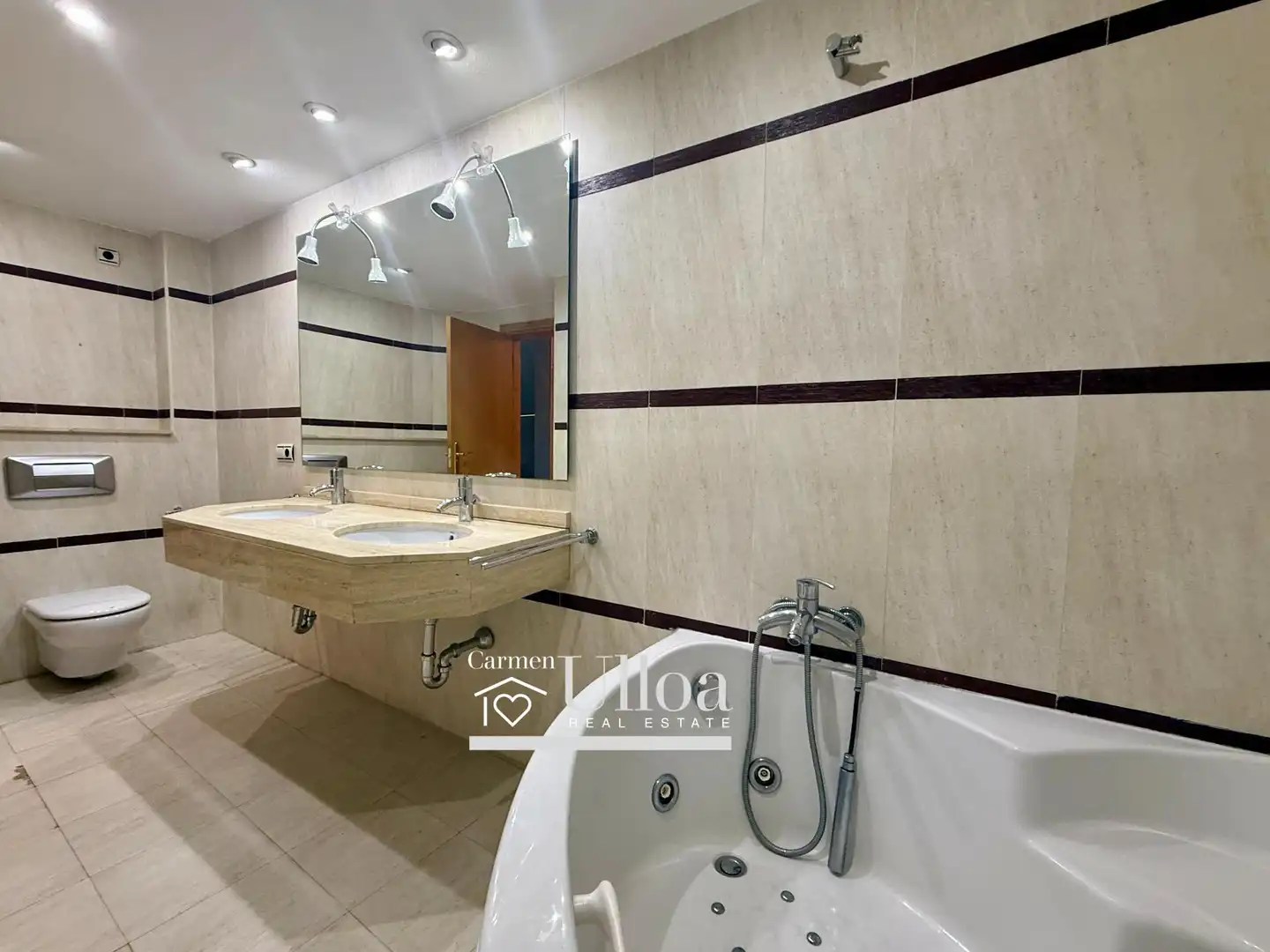 Piso con ascensor en venta en Plaza luceros de los, imagen 9