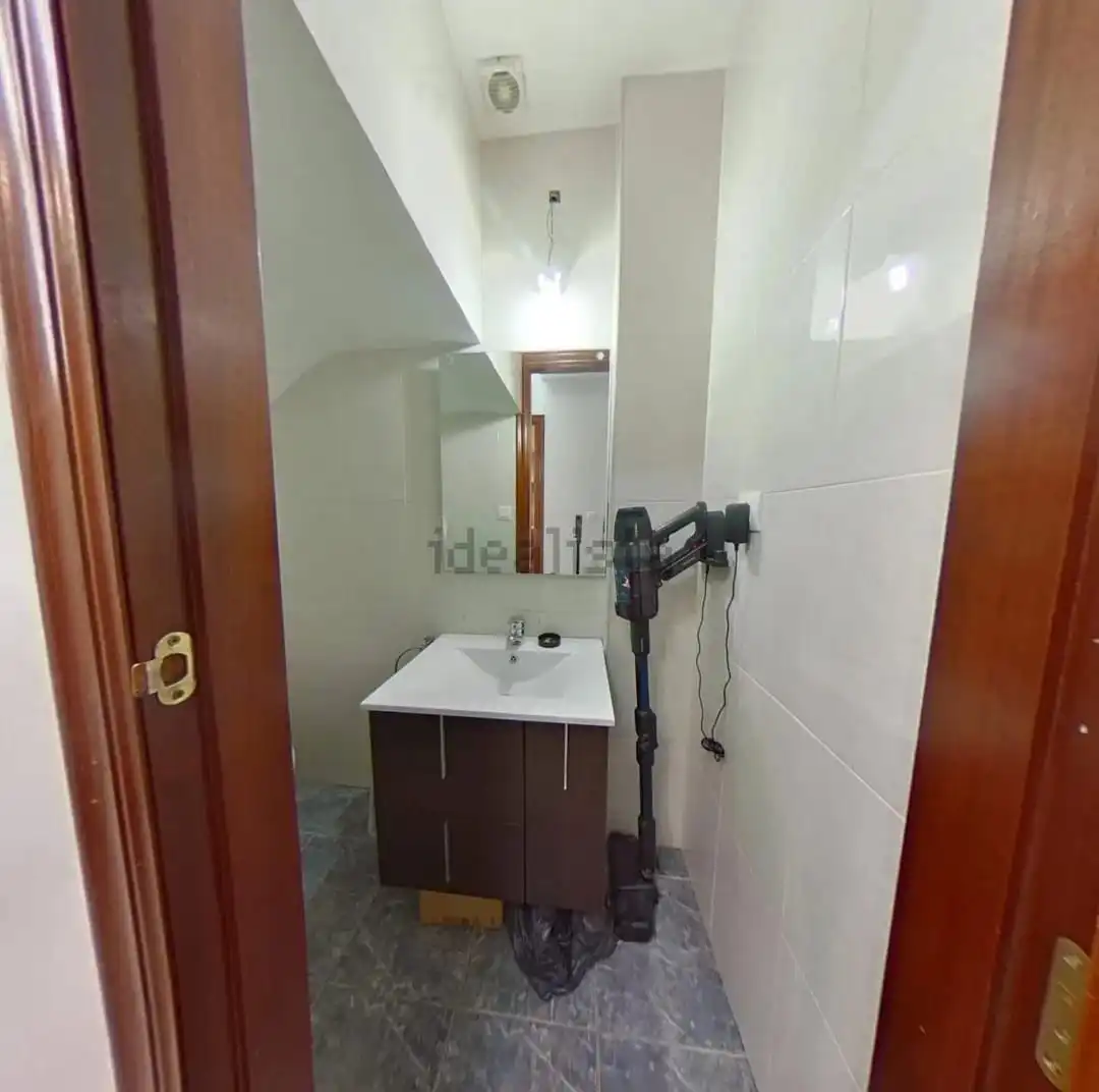 Baño de Casa adosada en venta en Villafranca de Córdoba con Aire acondicionado, Trastero y Horno