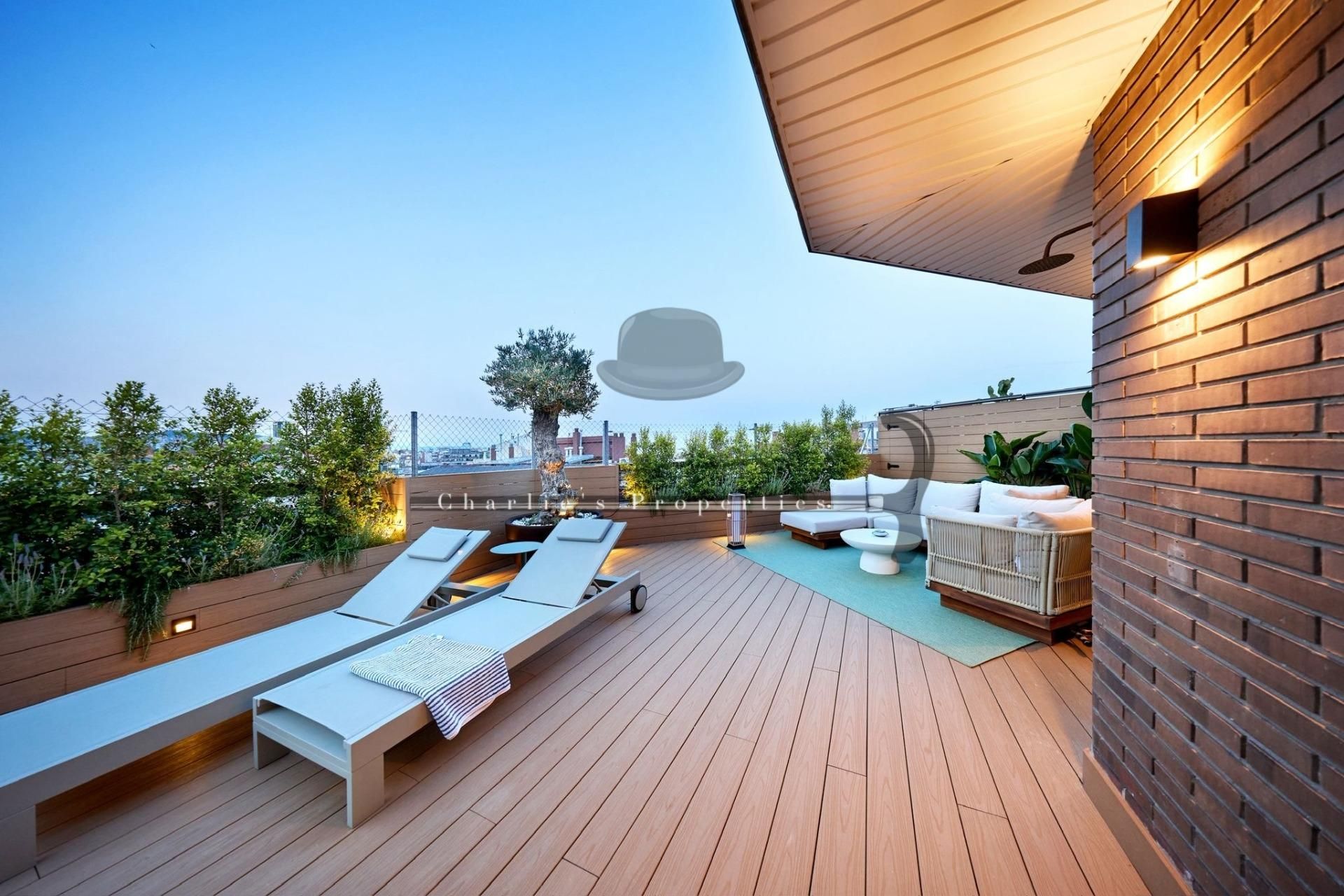 Terrace of Attic to rent in  Barcelona Capital  with Air Conditioner, Heating and Terrace