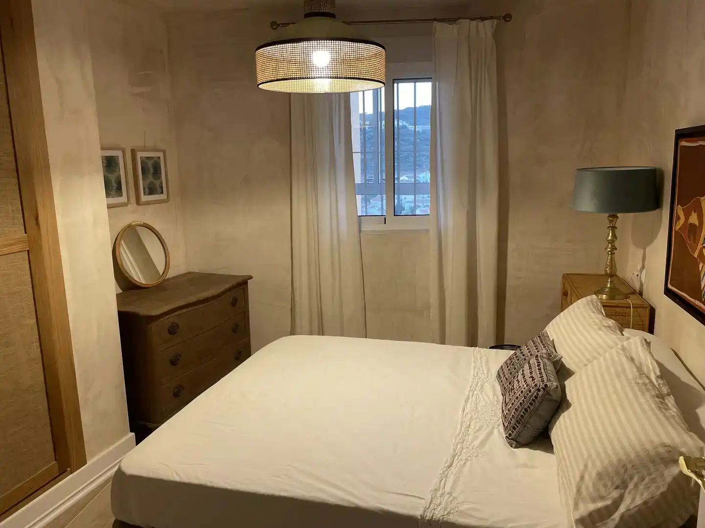 Schlafzimmer von Wohnung zur Miete in Sotogrande mit Balkon