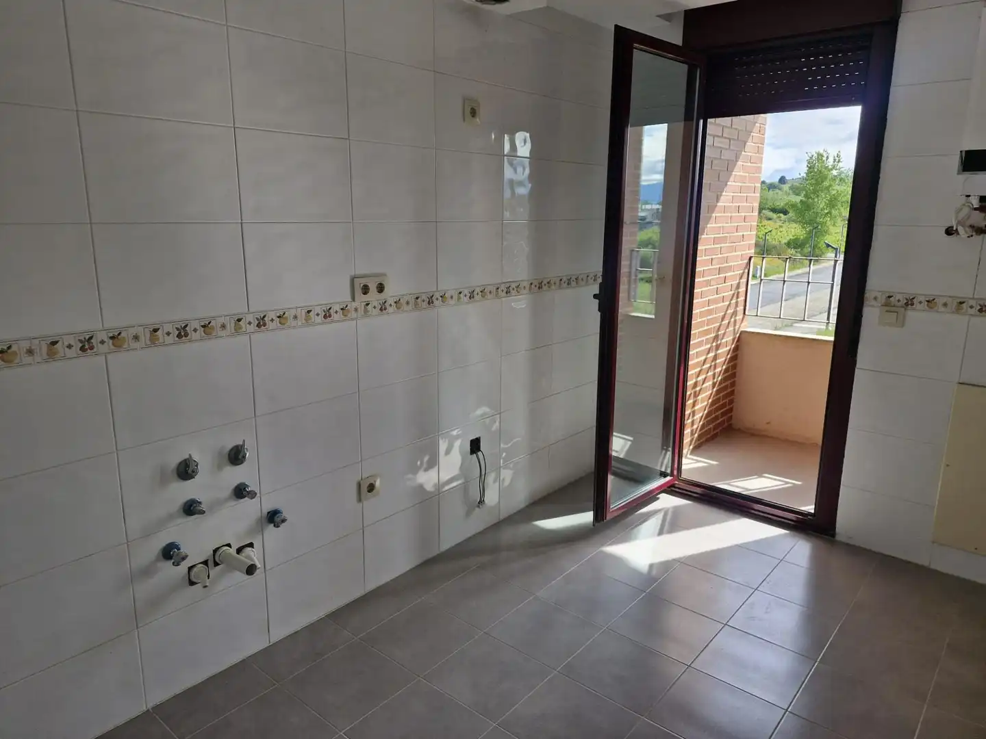 Bany de Dúplex en venda en Camponaraya amb Calefacció i Traster
