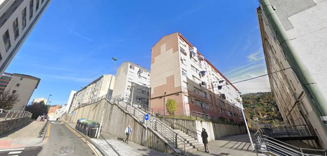 Piso en Venta en Calle Txotena 36 en Otxarkoaga