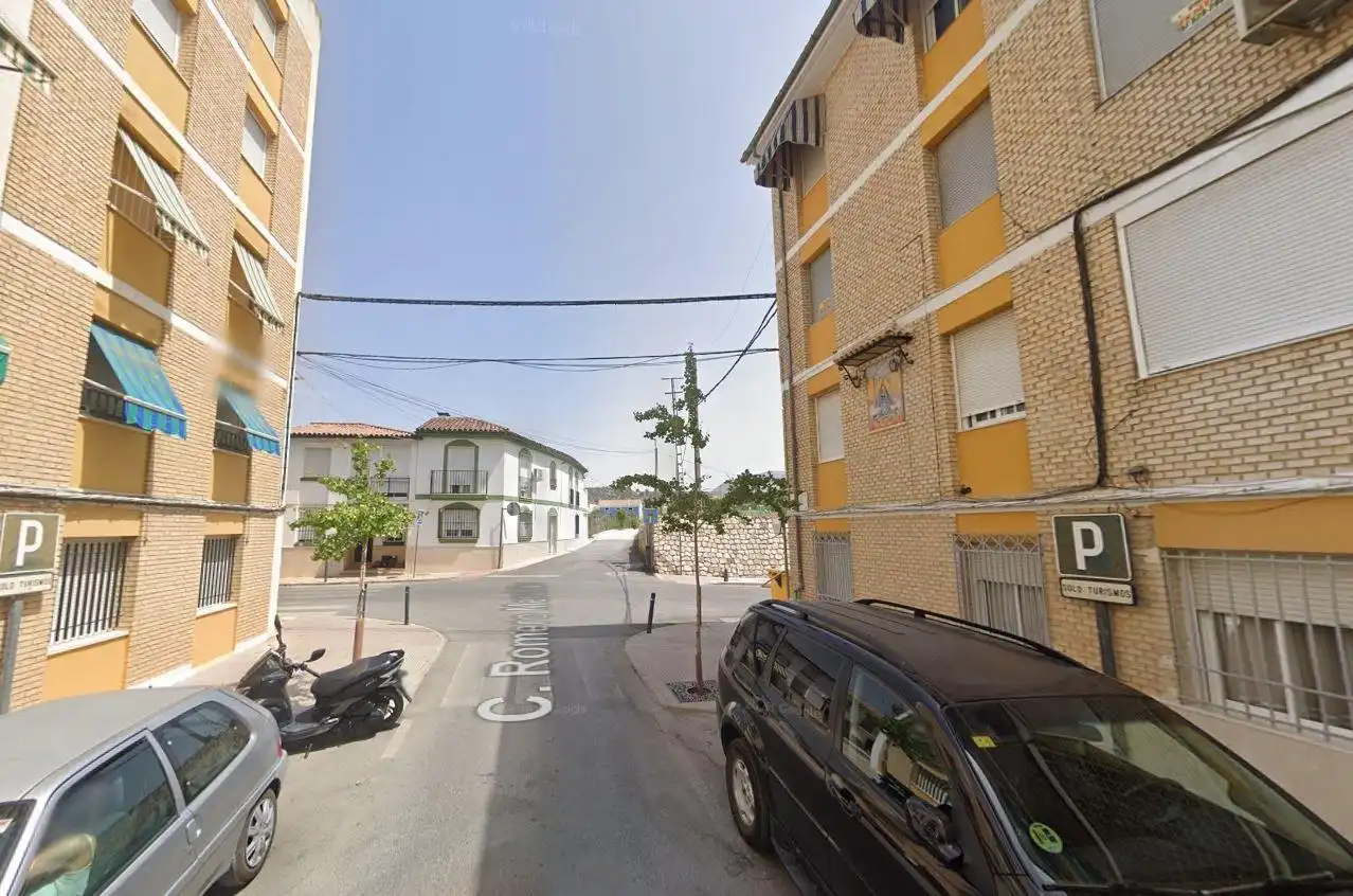 Vista exterior de Piso en venta en Cabra