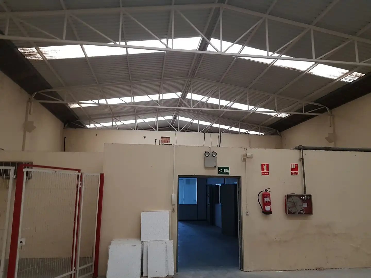 Nau industrial de lloguer a Barrios rurales del oeste, imagen 3
