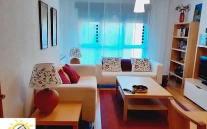 Sala d'estar de Dúplex en venda en Zorraquín amb Terrassa