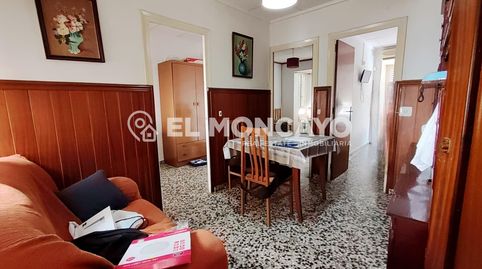 Foto 2 de Apartament en venda a Pueblo, Guardamar del Segura