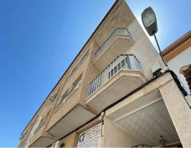 Flat for sale in Calle MANUEL PIÑA 14, imagen 3