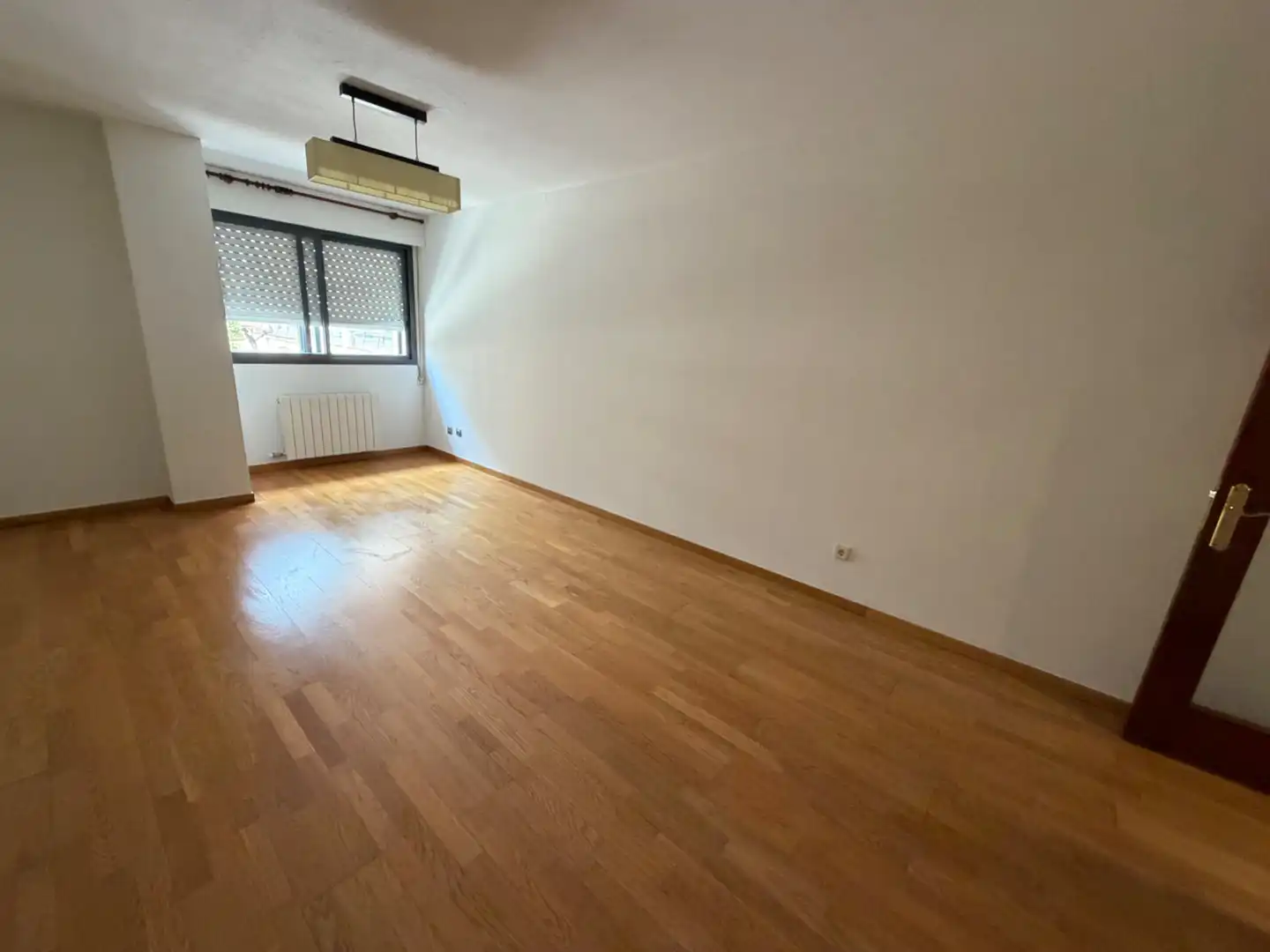 Piso de alquiler en Valladolid con Calefacción, Parquet y Terraza