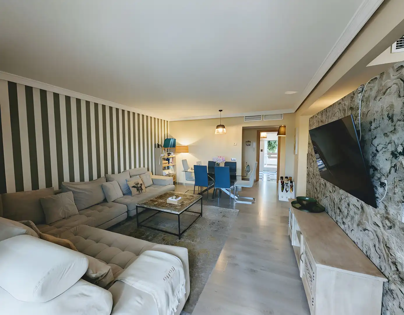 Apartament amb piscina en venda a Selwo, imagen 5