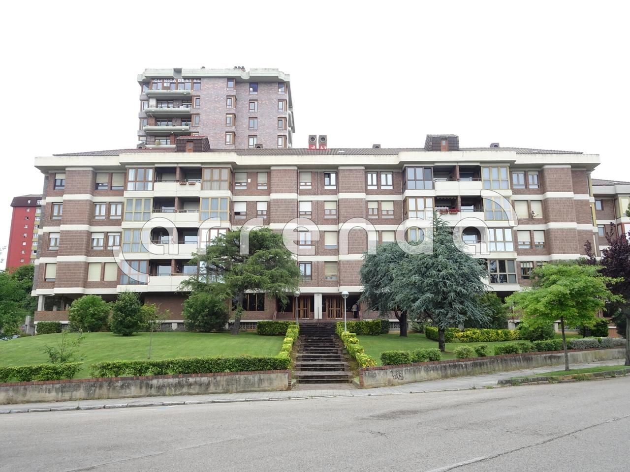 Vista exterior de Pis de lloguer en Santander amb Calefacció i Terrassa