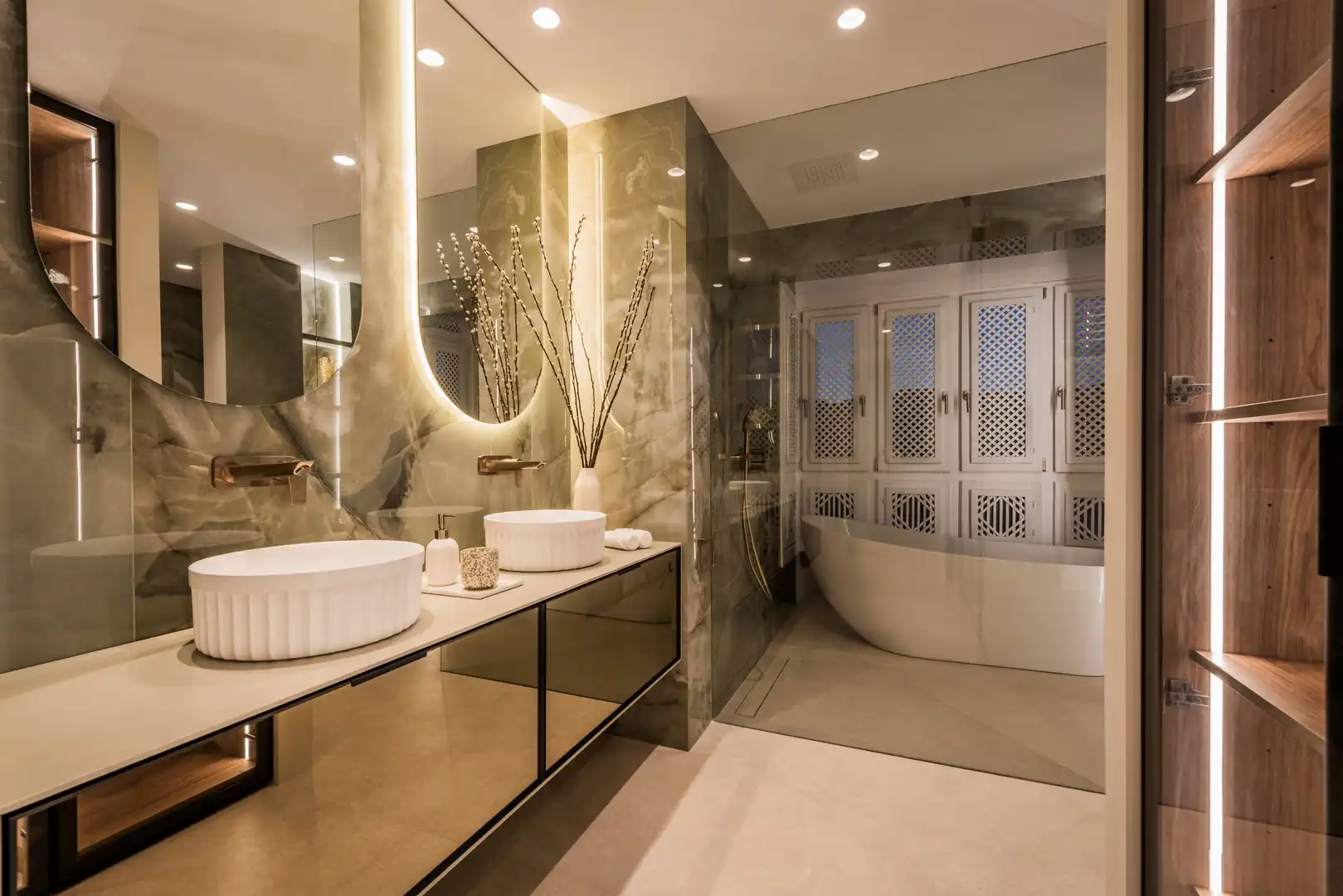 Bany de Àtic en venda en Marbella amb Aire condicionat, Jardí privat i Terrassa