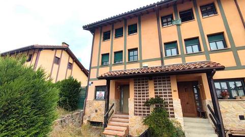 Foto 2 de Casa adosada en venda a Biguillano Kalea, 32, Zuia, Araba - Álava