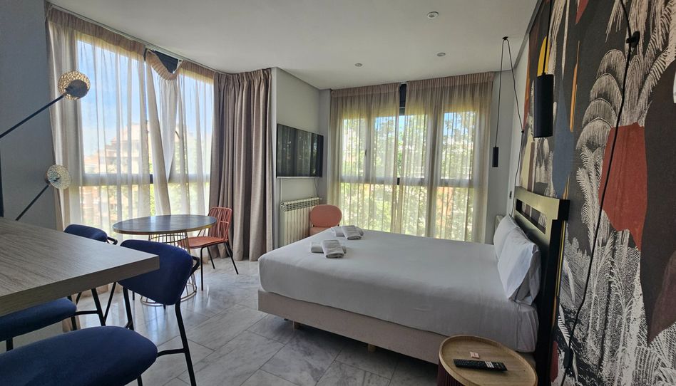 Foto 1 de Piso en venta en Recoletos, Madrid