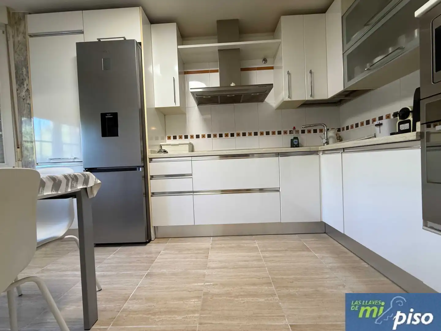 Cocina de Casa adosada en venta en Arroyo de la Encomienda con Calefacción, Jardín privado y Parquet