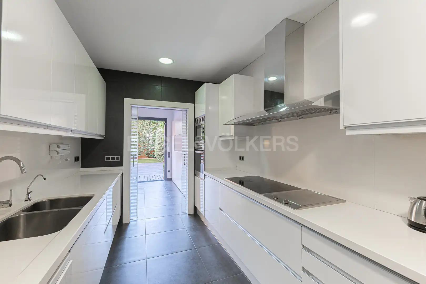 Kitchen of Houses for rent in Barcelona  with Air Conditioner, Heating and Private garden