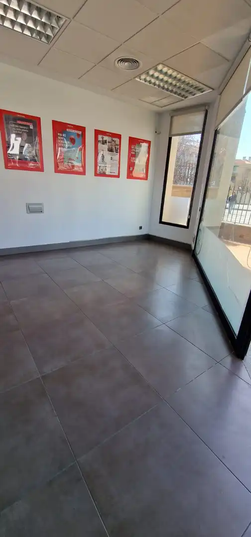 Business premises to rent in Paseig de la Diputació, imagen 3