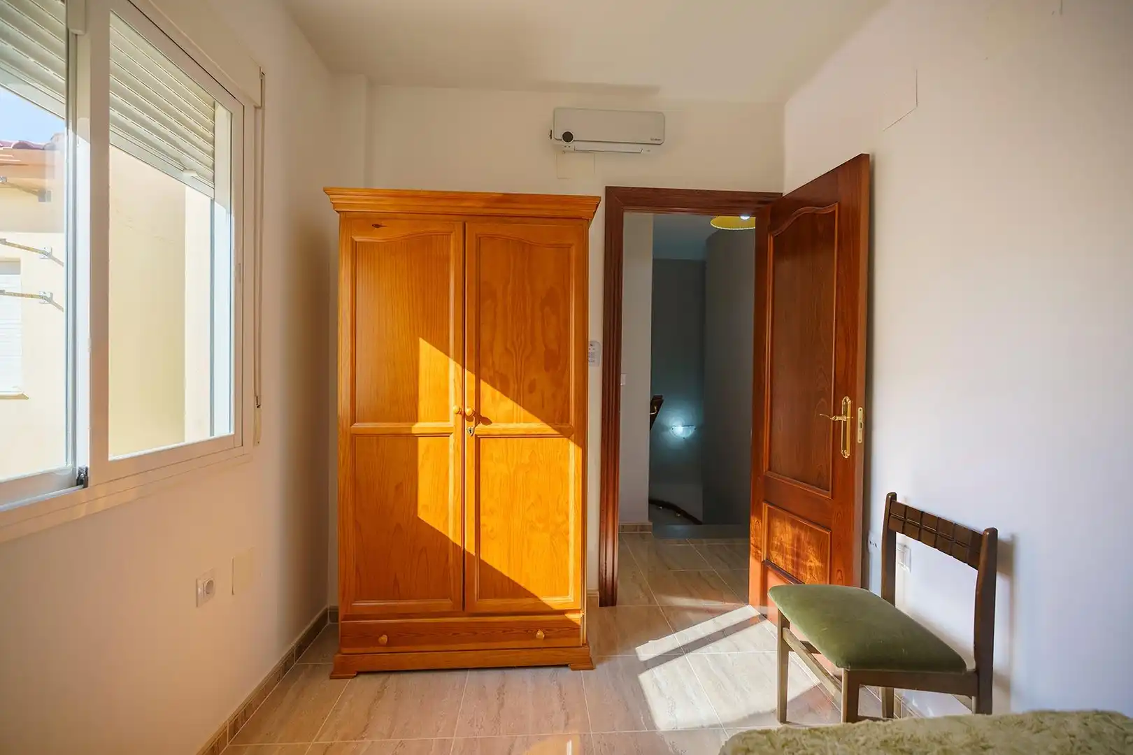 Habitación de Casa o chalet en venta en Ventas de Huelma con Aire acondicionado