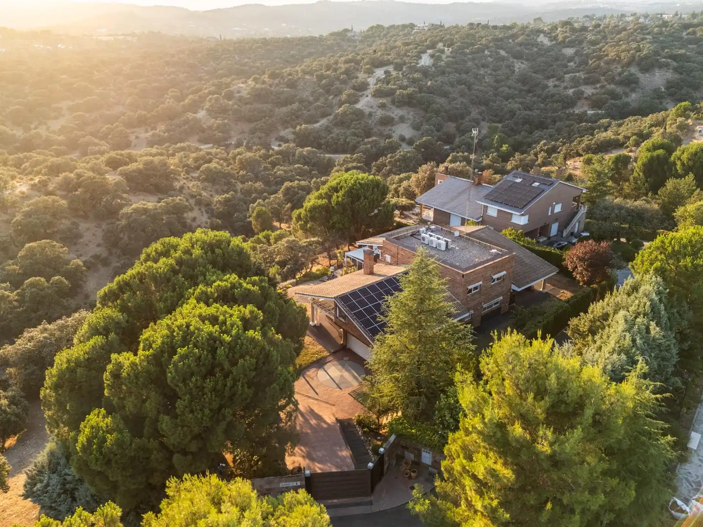 Jardí de Casa o xalet en venda en Las Rozas de Madrid amb Aire condicionat, Calefacció i Jardí privat