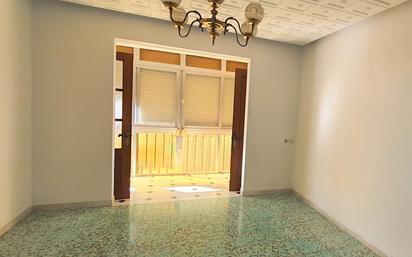 Flat for sale in San Fernando  with Balcony