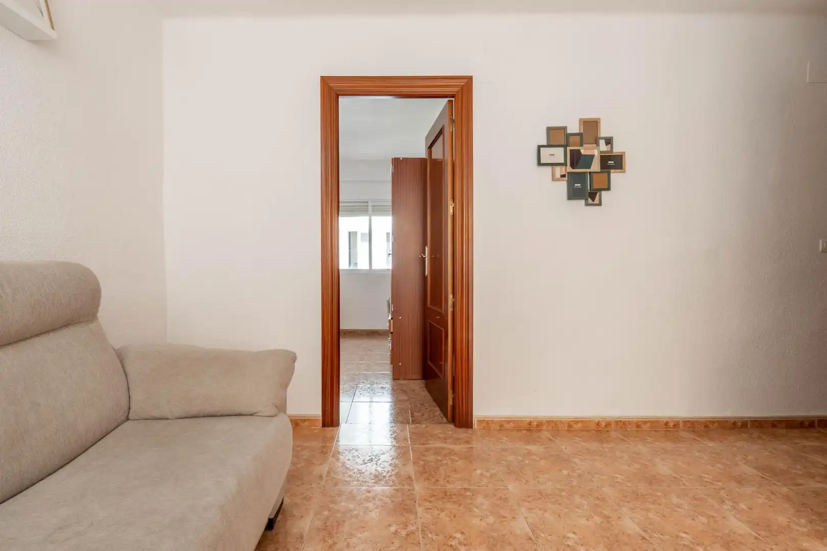 Piso en venta en Granada con Aire acondicionado y Amueblado