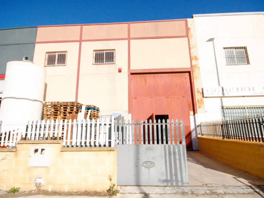 Exterior view of Industrial buildings for sale in Alhaurín El Grande