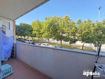 Appartamento con balcone in vendita a Barri Antic