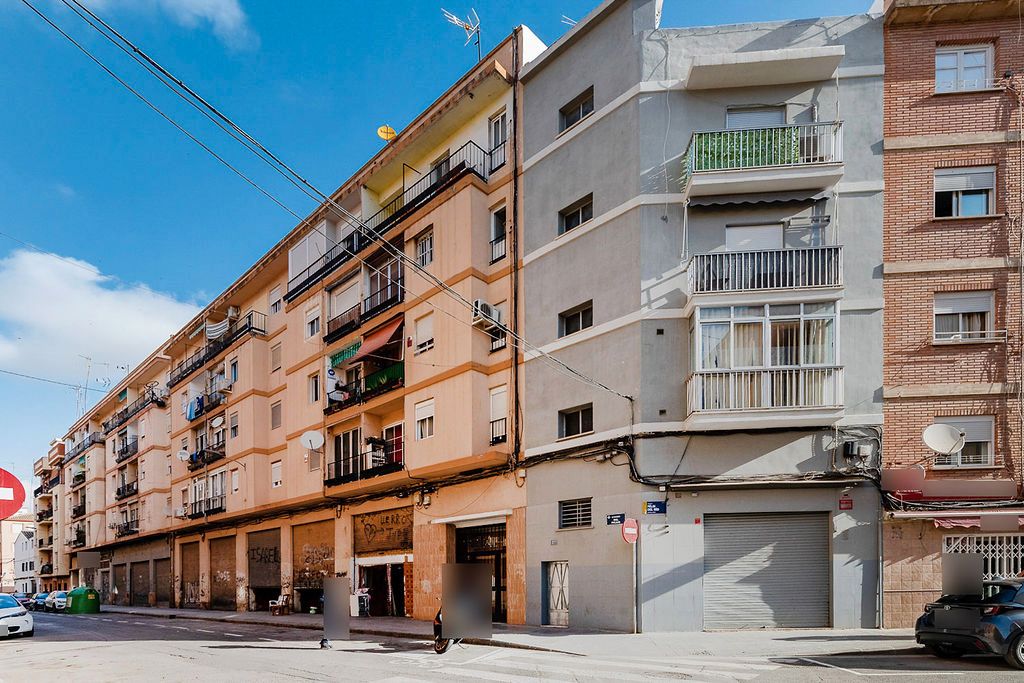 Vista exterior de Piso en venta en  Valencia Capital