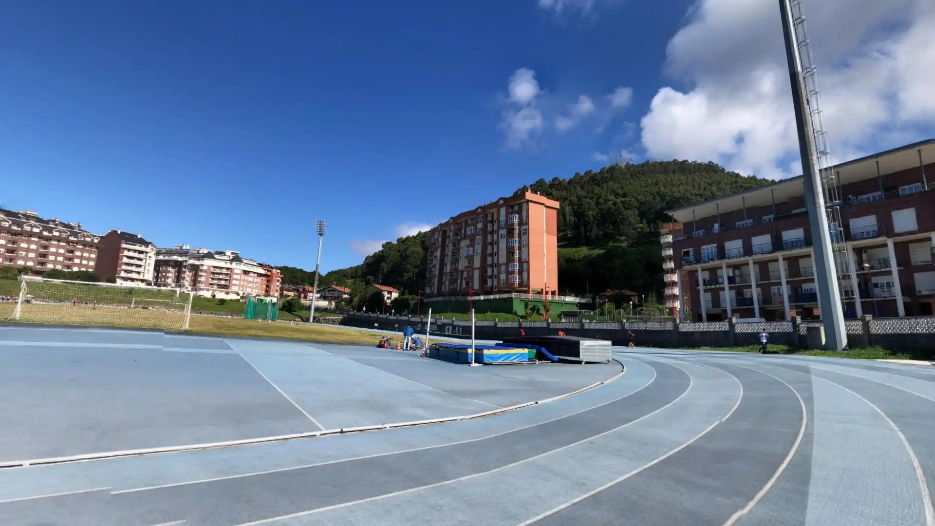 Außenansicht von Erdgeschoss zum Verkauf in Castro-Urdiales